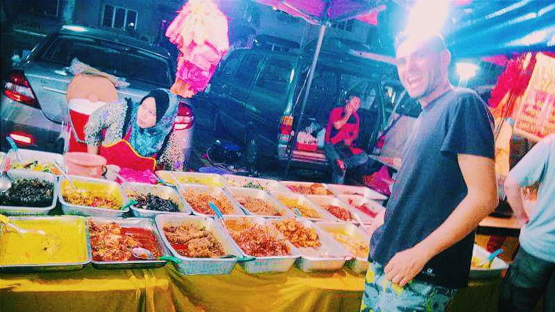hitchhiking Malaysia, where to sleep in Malaysia, what to do in Malaysia, backpacking Malaysia, things to do in Malaysia, Malaysia on a budget, travel budget to Malaysia, visa for Malaysia, Malaysian food, street food in Malysia