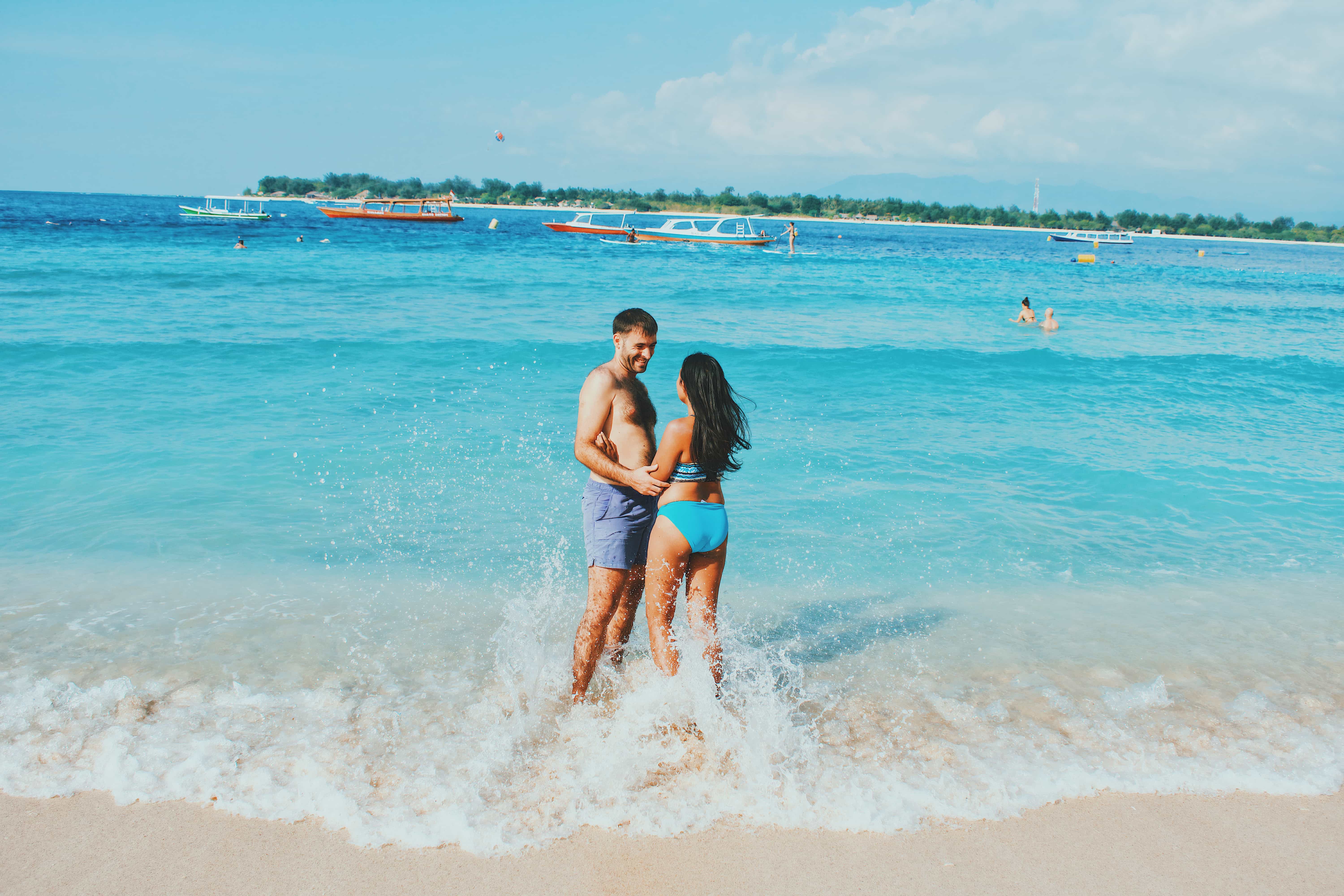 things to do in gili trawangan, how to get to Gili Trawangan, gili trawangan viewpoint, things to do in gili air, places to go in gili trawangan, romantic things to do in gili trawangan, gili islands, gili trawangan booze cruise