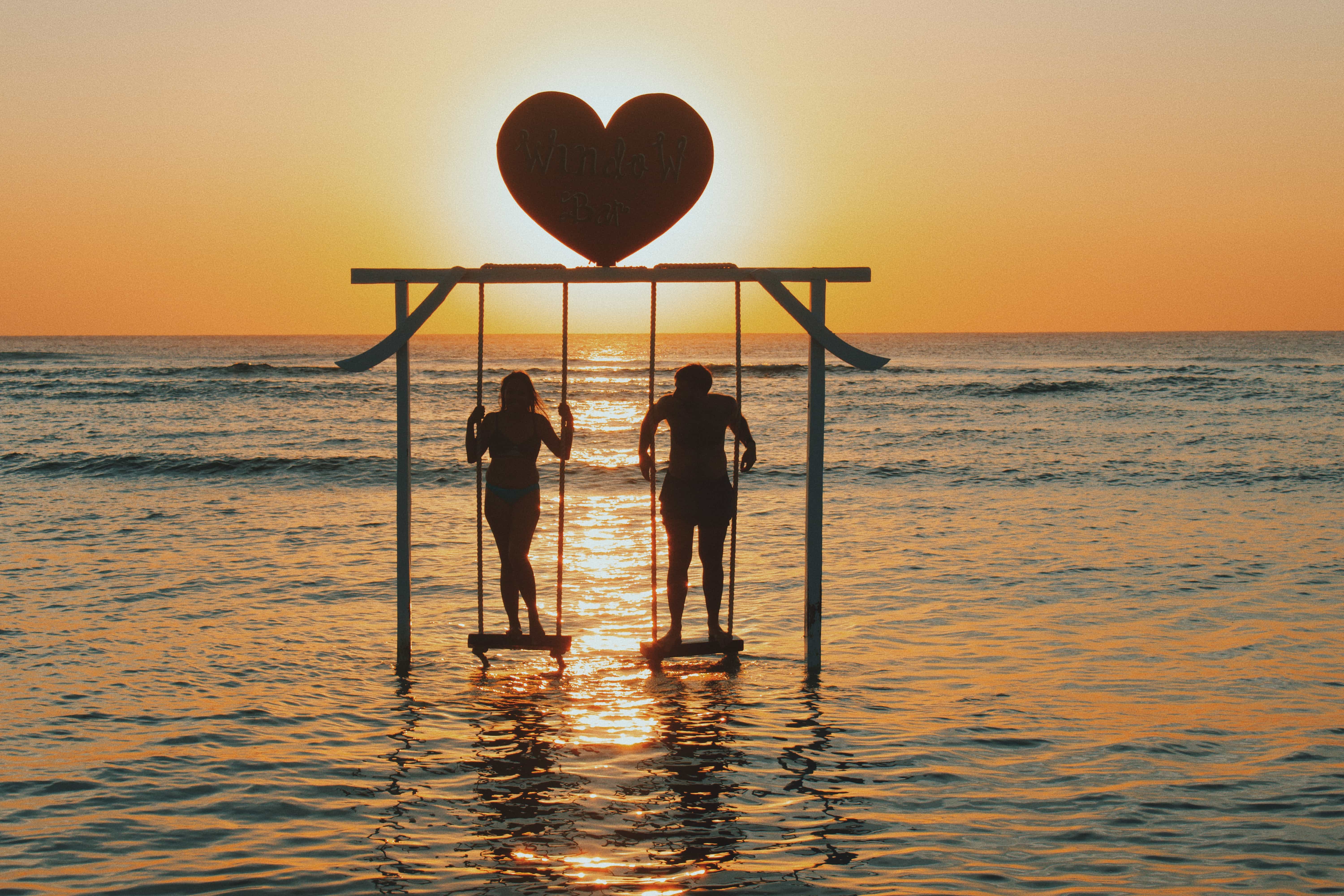 things to do in gili trawangan, how to get to Gili Trawangan, gili trawangan viewpoint, things to do in gili air, places to go in gili trawangan, romantic things to do in gili trawangan, gili islands, gili trawangan booze cruise