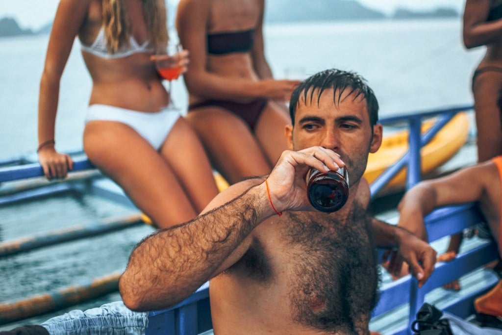 things to do in gili trawangan, how to get to Gili Trawangan, gili trawangan viewpoint, things to do in gili air, places to go in gili trawangan, romantic things to do in gili trawangan, gili islands, gili trawangan booze cruise