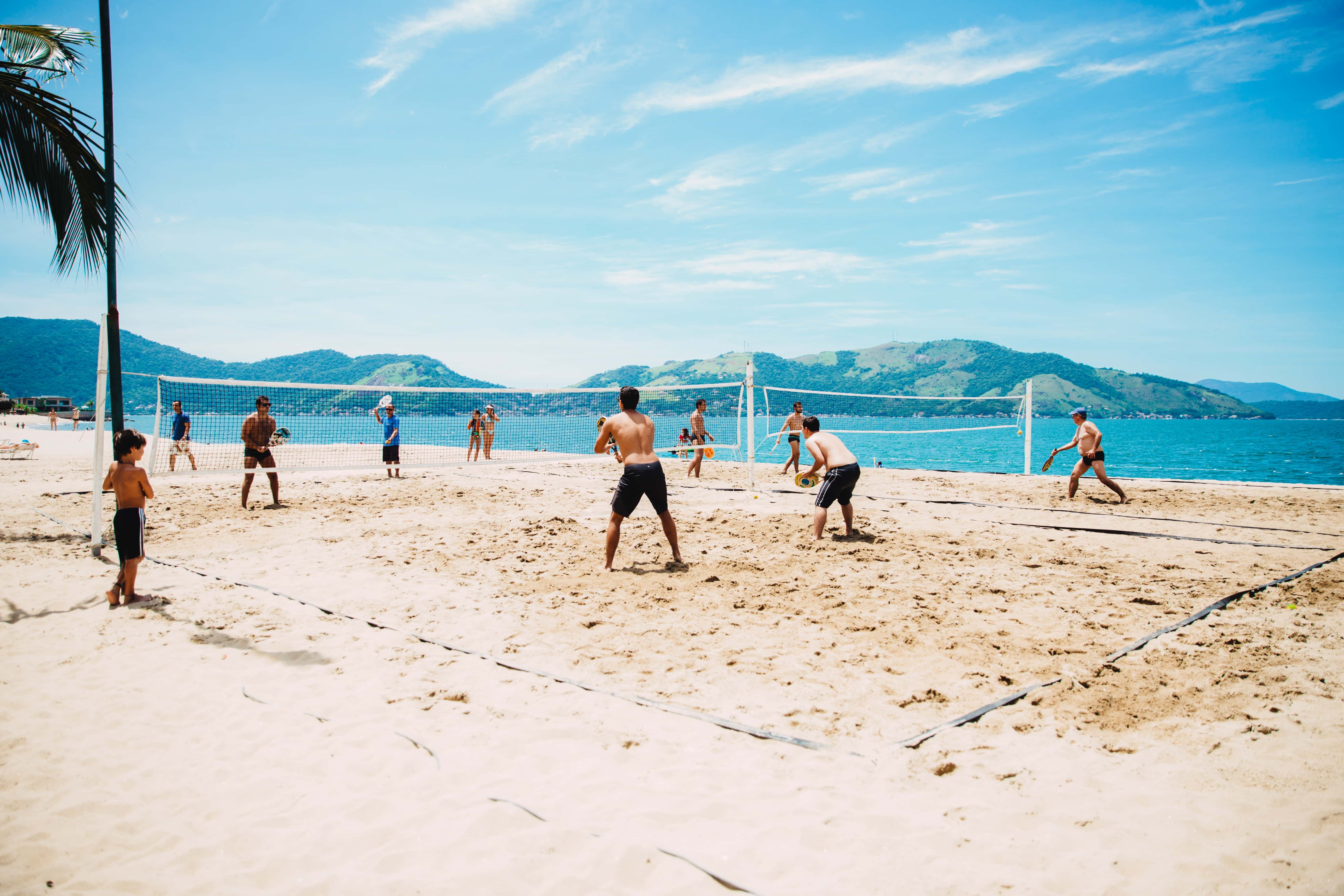 10 Awesome Things to do in Koh Rong (Travel Guide) 9 things to do in koh Rong Cambodia, playing sports in the beach