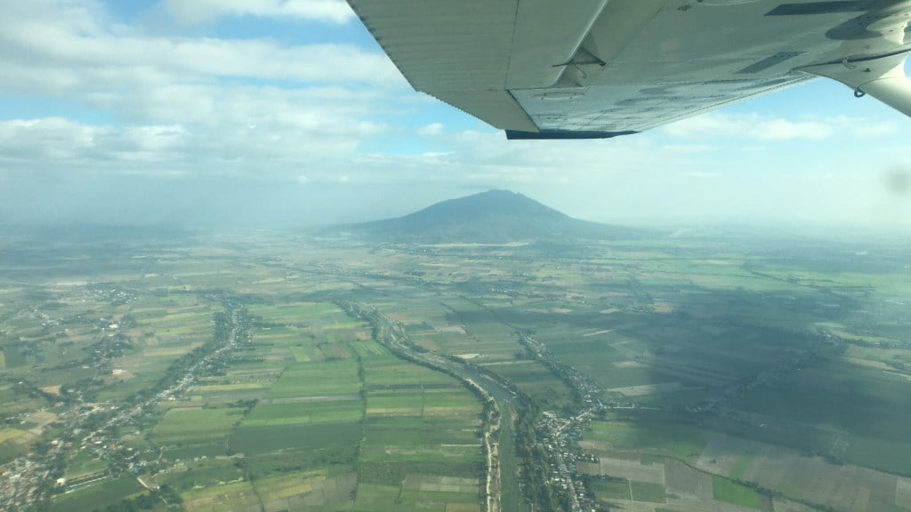 things to do in Angeles city, where to eat in Angeles city, how to get to angesles city, Holy Rosary Parish Church, zoocobia fun zoo, fontana water park, puning hot spring, resorts in angeles city, festivals in Angeles city, where to sleep in Angeles city