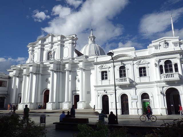 things to do in colombia, backpacking colombia guide, backpacking colombia, best time to visit colombia, how to get to colombia, colombia travel itinerary, places to visit in colombia