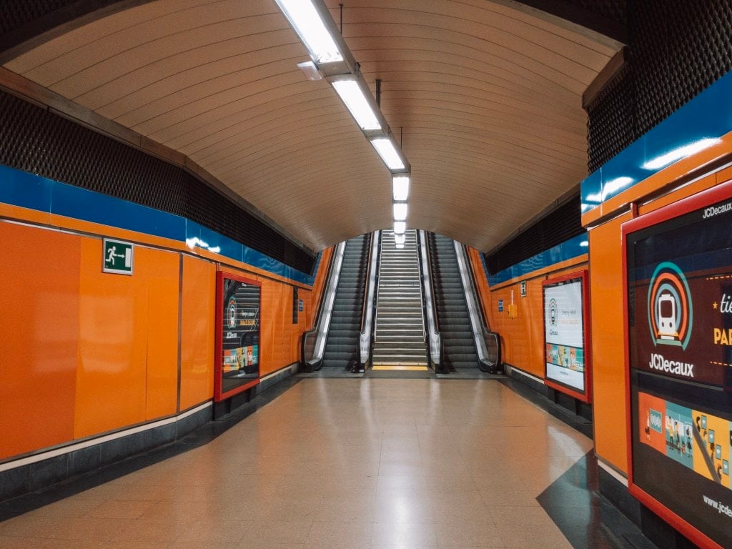 How to get to Madrid city center from the airport
