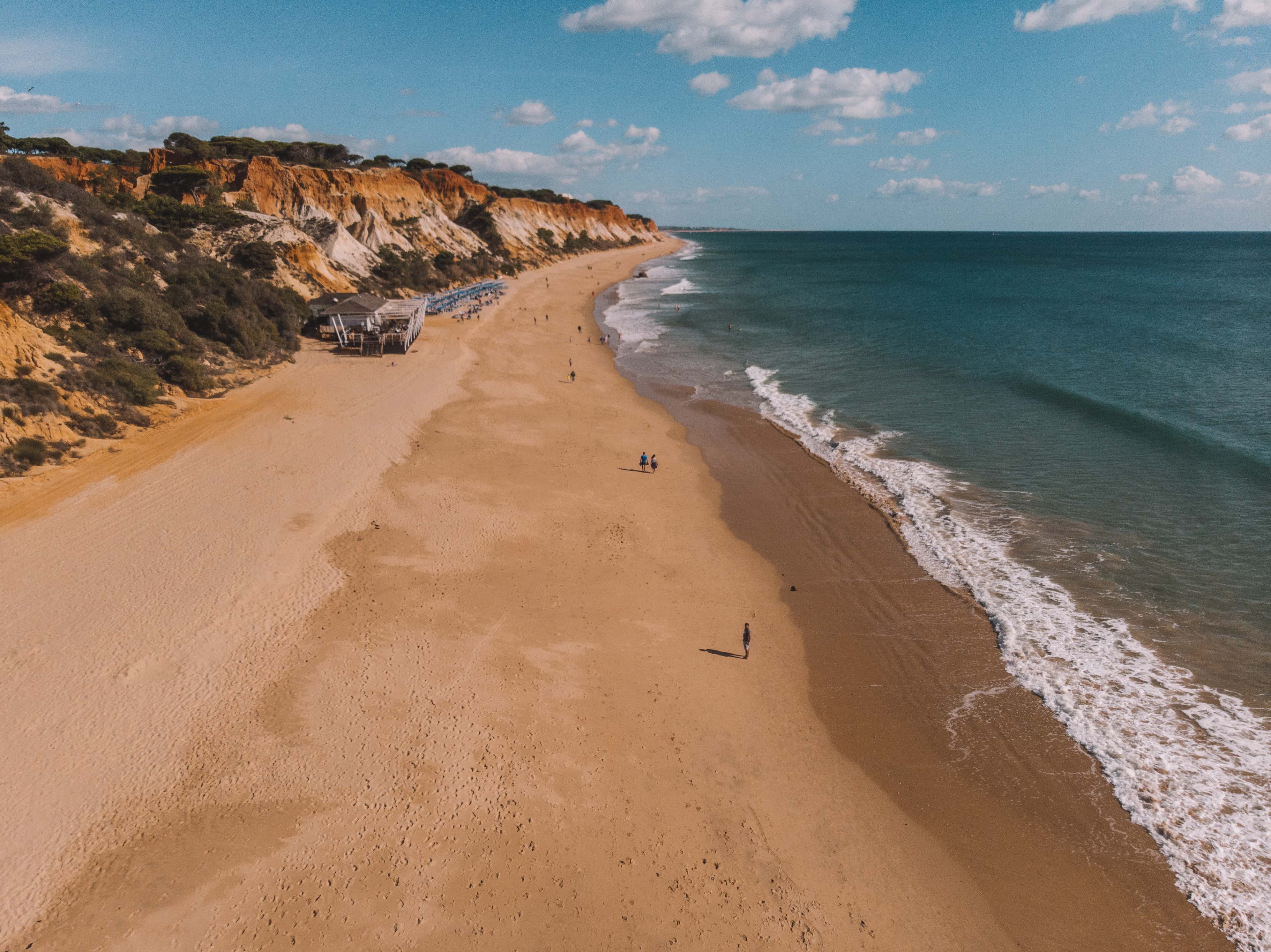 Praia do Barranco das Belharucas, How to get to Albufeira from Lisbon, beaches in   Albufeira, where to stay in Albufeira, best time to   viit Albufeira, where to eat in Albufeira, how to get to Albufeira from Faro airport, Olhos de Agua, beaches in Algarve, 