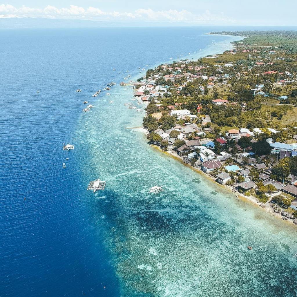 How To Get to Moalboal, Panagsam Beach