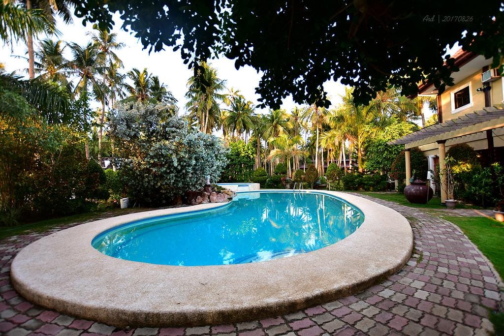 24 Best Siargao Hotels: Where to Stay in Siargao 14 Where to Sleep in Siargao