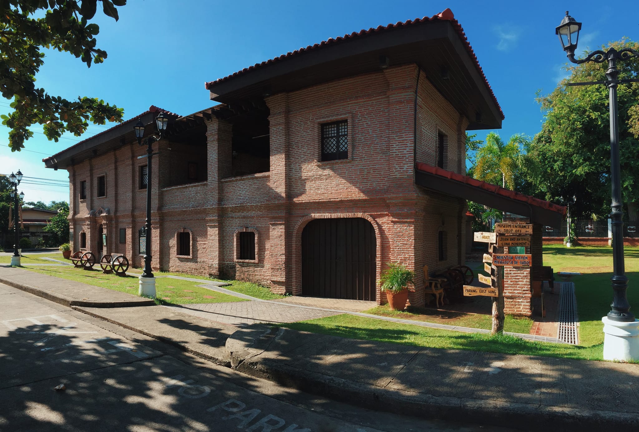 21 Best Ilocos Norte Tourist Spots And Things to do in Ilocos Norte 6 Ilocos Norte tourist spots, Juan Luna Shrine Ilocos Norte, things to do in Laoag, bangui windmills, things to do in pagudpud, tourist spots in Ilocos Norte