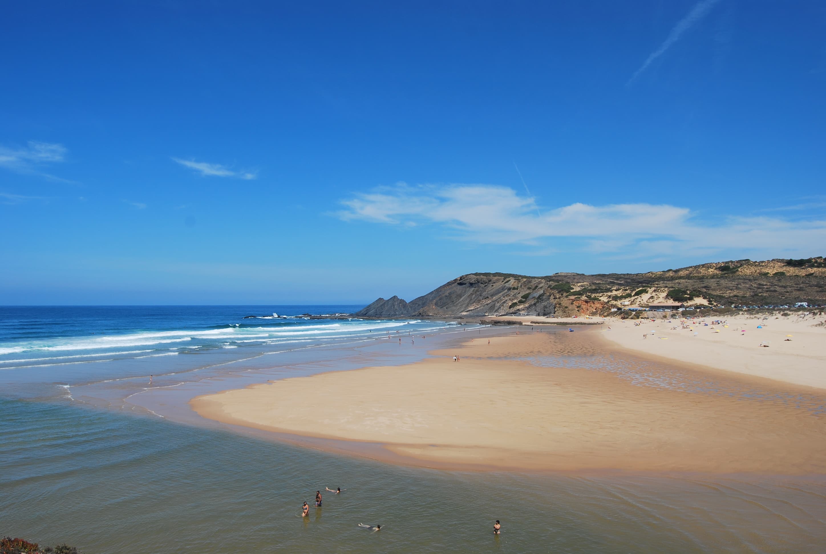 Praia da Amoreira, beaches in Algarve