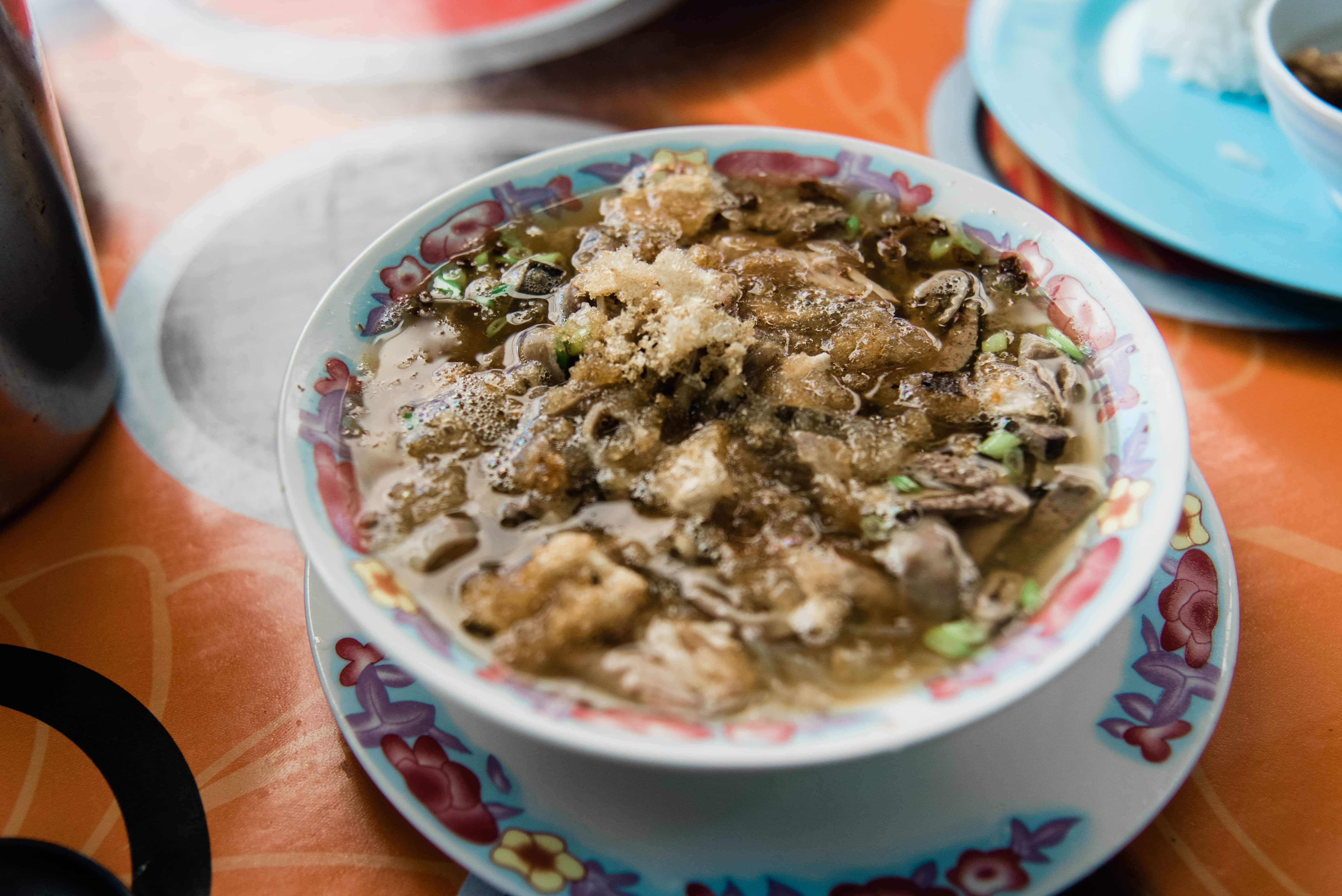 Best Filipino Food - 57 Filipino Dishes To Try 25 Batchoy, Filipino food, filipino dishes