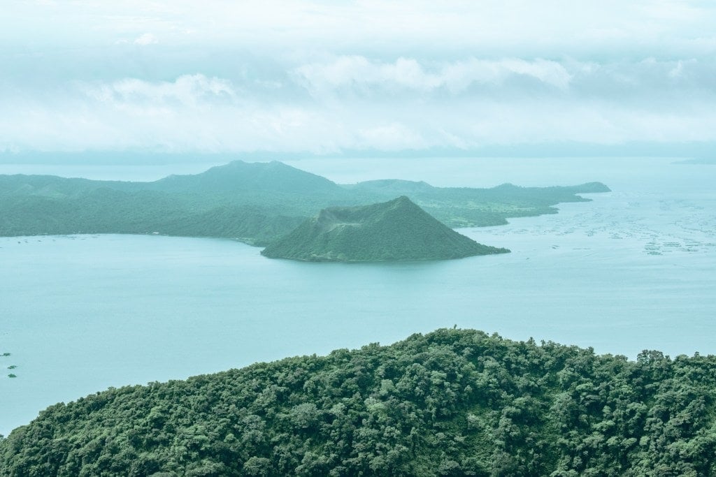 Taal Lake, Tagaytay tourist spots