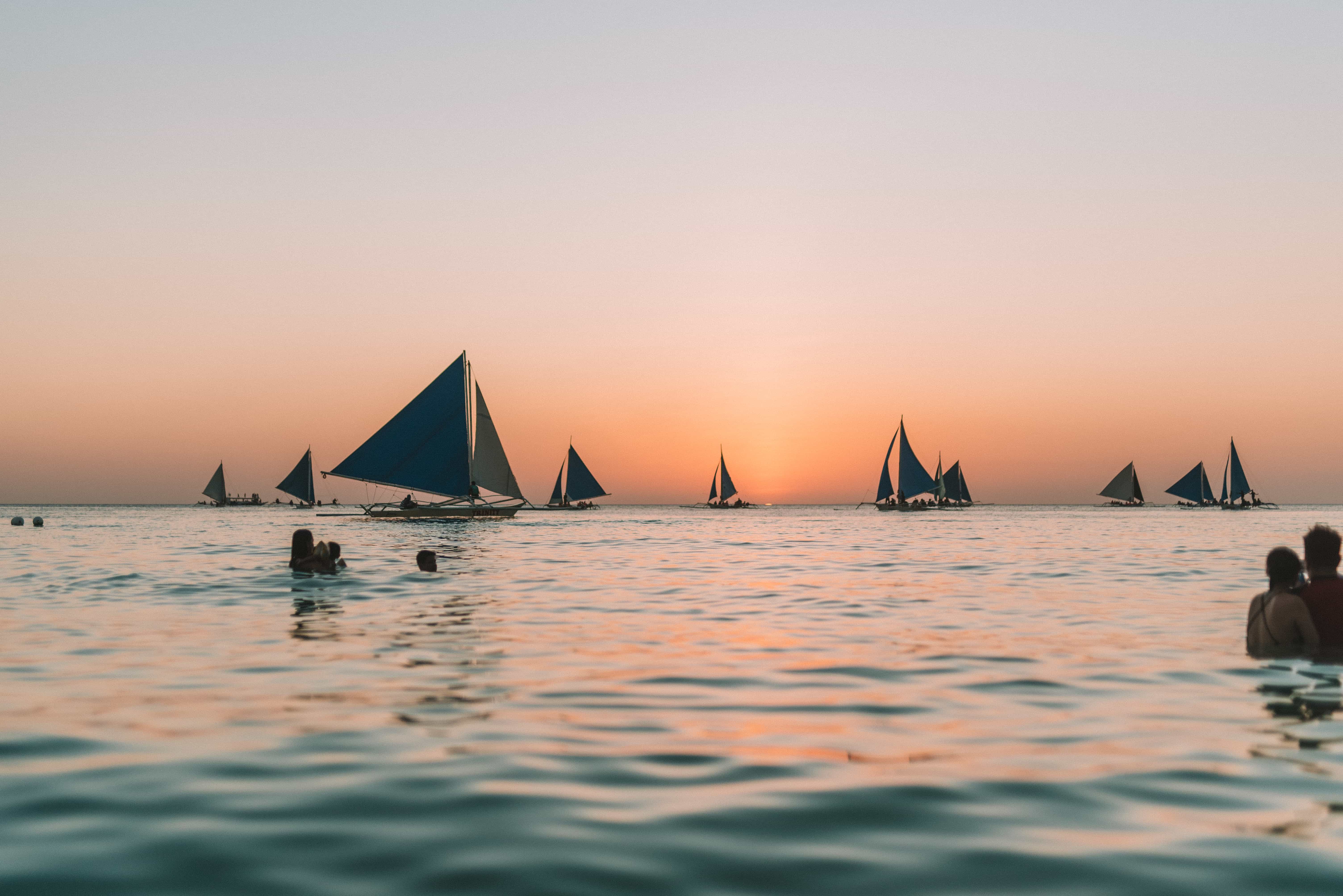 50 Cool Things to do in Boracay Island 13 Things to do in Boracay Island, Boracay island travel guide, budget travel in boracay island, Boracay Island, sunset in Boracay, paraw sailing at sunset time in Boracay island