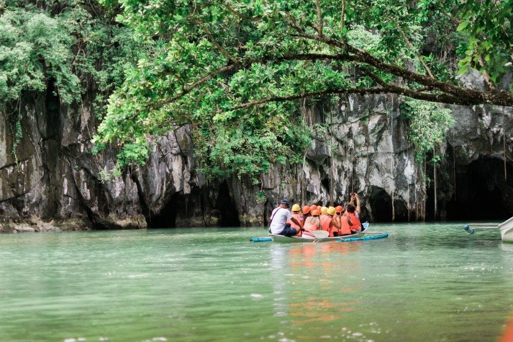 How to get from El Nido to Puerto Princesa Best Way 4 el nido to puerto princesa, el nido to puerto princesa flight, el nido to puerto princesa airport, el nido to puerto princesa travel time, Palawan itinerary, Puerto Princesa Underground River