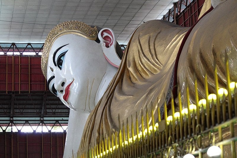 22 Awesome Things to do in Yangon (Travel Guide) 9 Reclining Budha in Yangon
