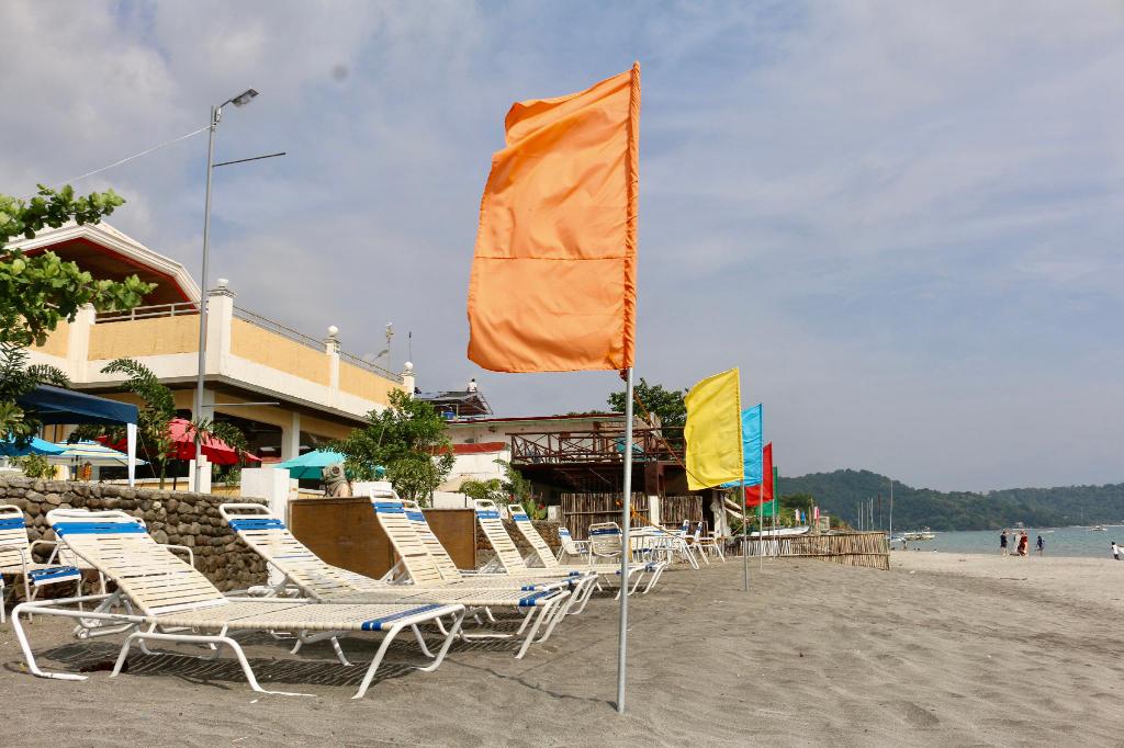 Johan's Beach and Dive Resort, where to stay in subic, subic beach resorts, beach resorts in subic, hotels in subic, affordable beach resorts in subic
