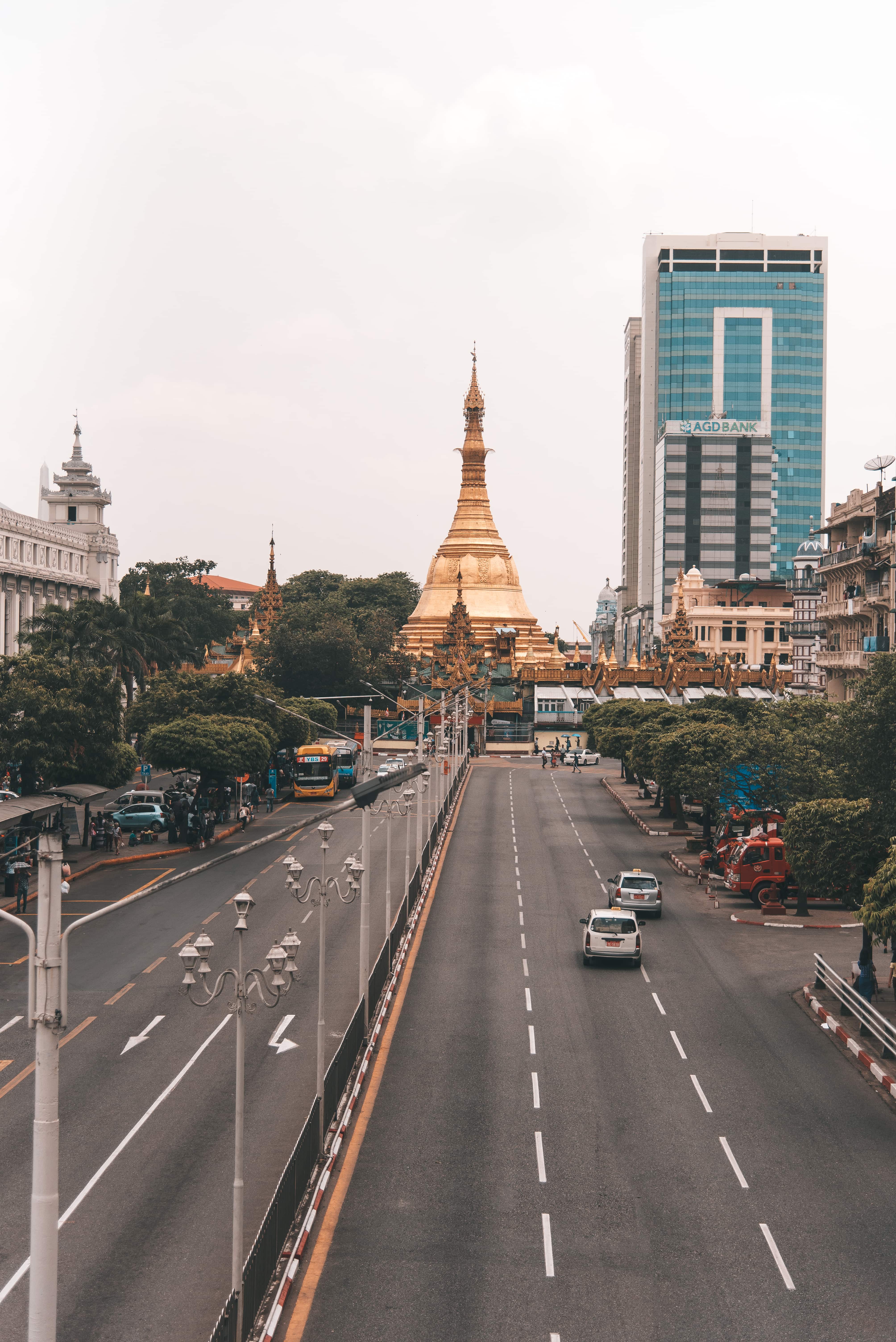 22 Awesome Things to do in Yangon (Travel Guide) 8 Sule Pagoda, things to do in Yangon, Yangon travel guide