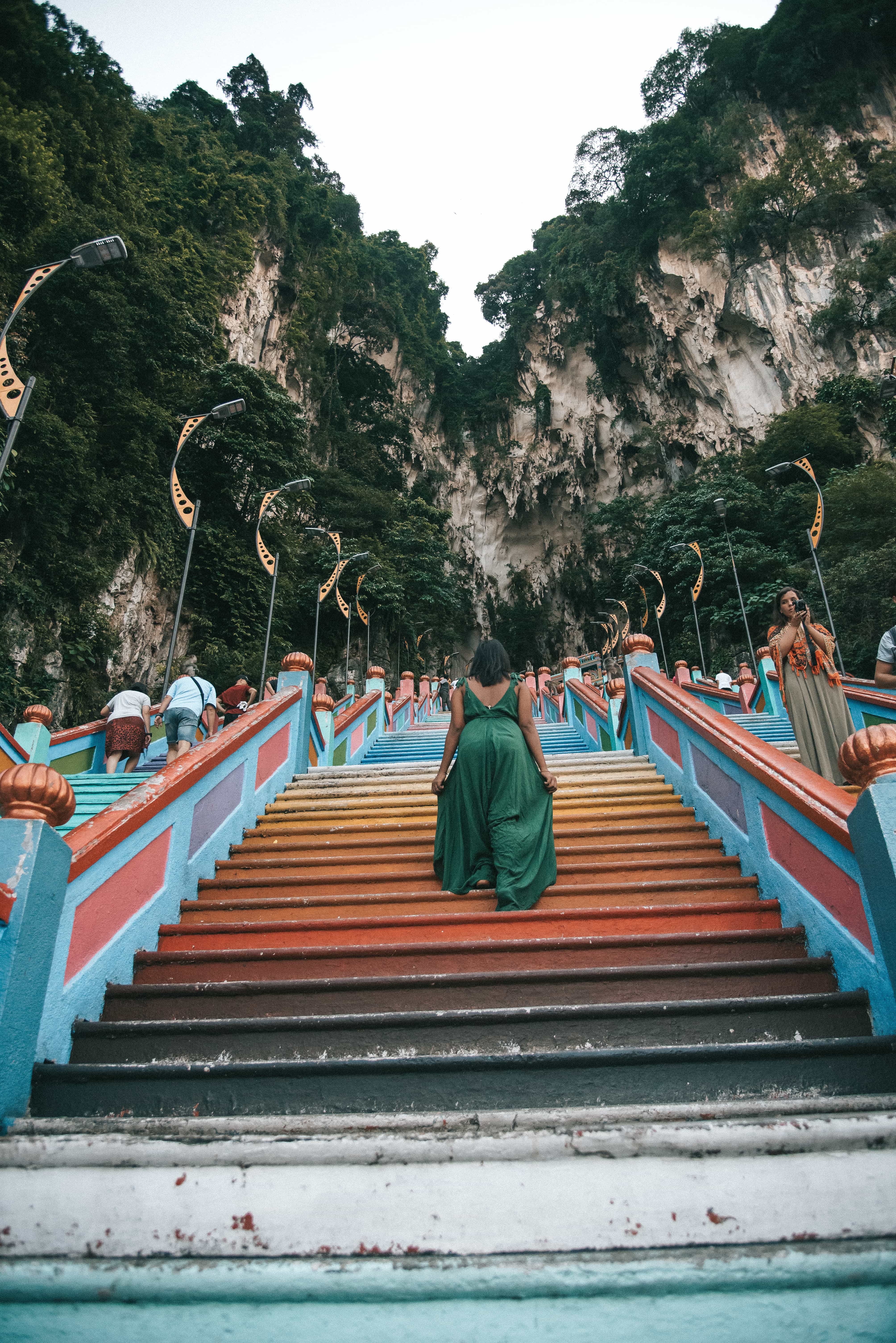 how to get to Batu caves, batu caves travel guide, things to know before visiting Batu caves