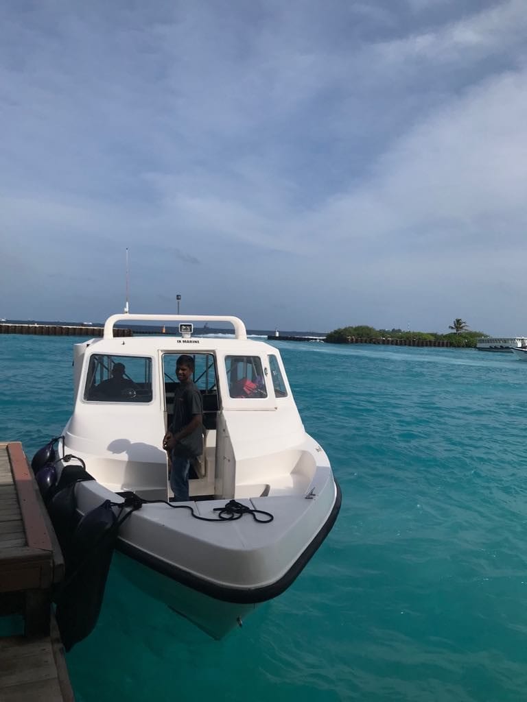 18 Awesome Things to do in Dhiffushi Island (Travel Guide) 4 Dhiffushi travel guide, things to do in Dhiffushi, Dhifushi Island, Speed boat