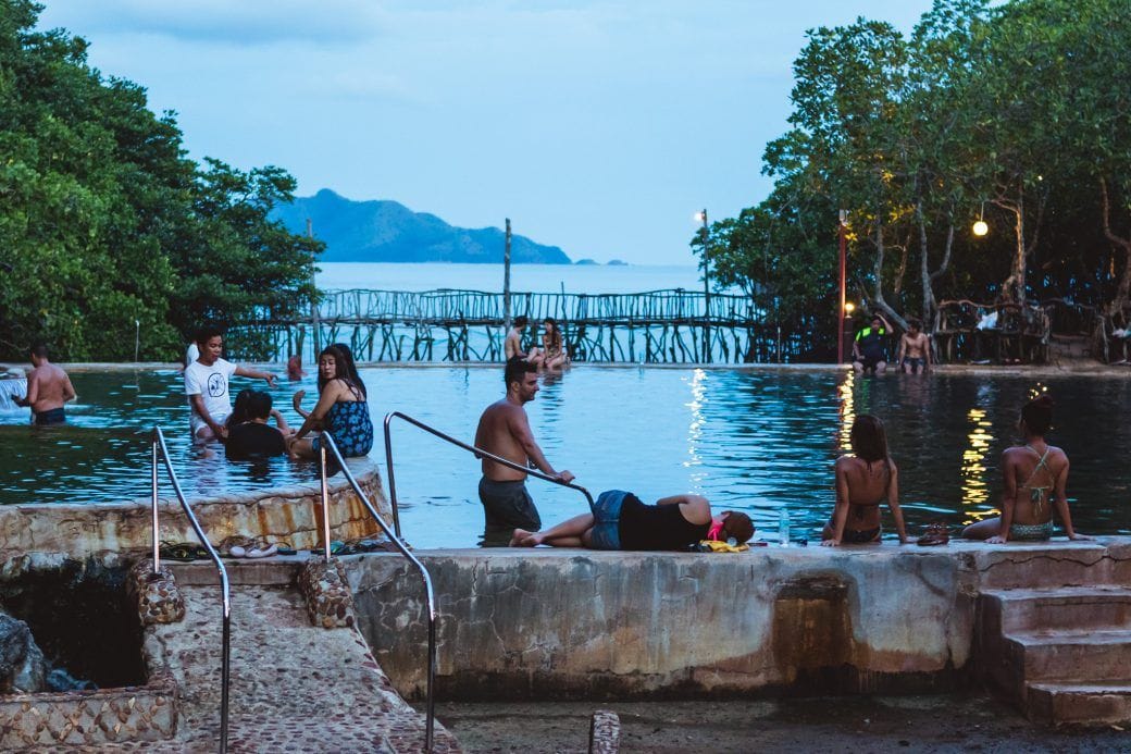 Maquinit Hot Spring