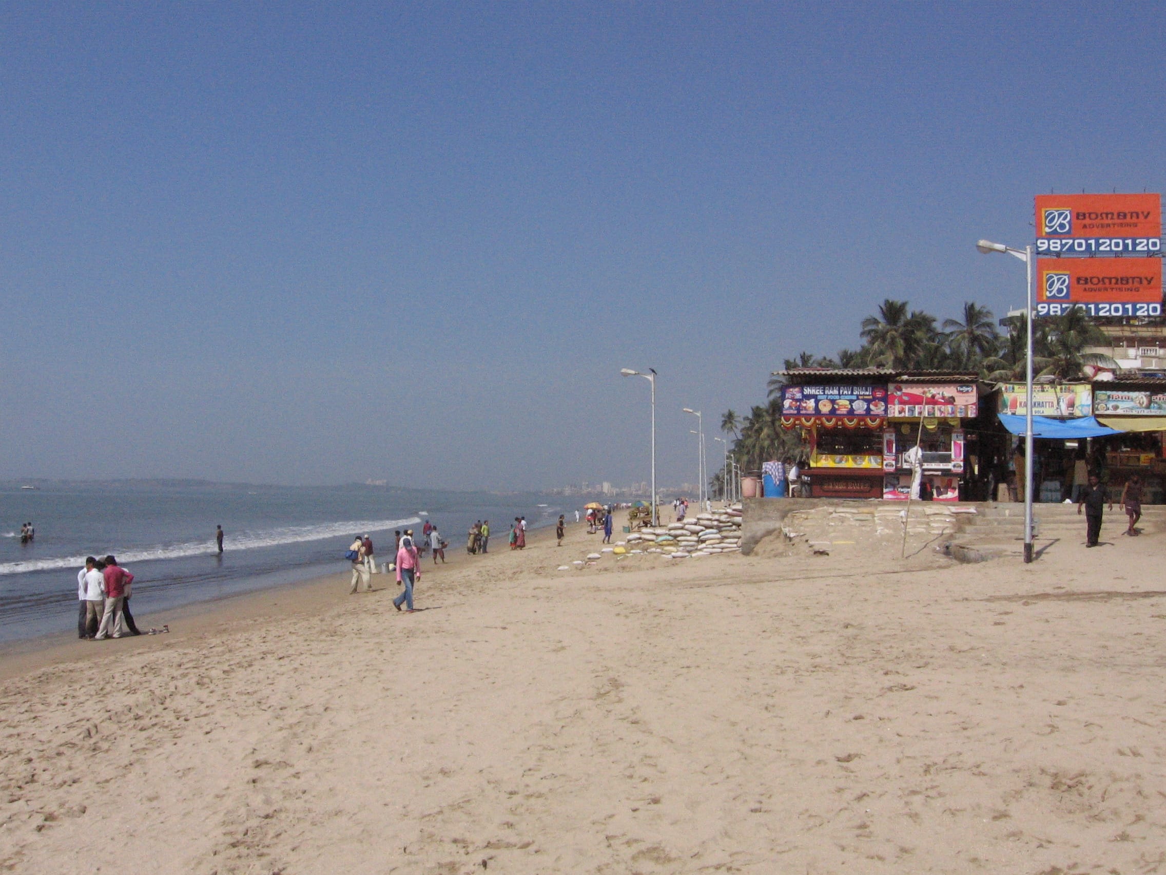 Juhu Beach, things to do in Mumbai, Mumbai travel guide, One day Mumbay itinerary
