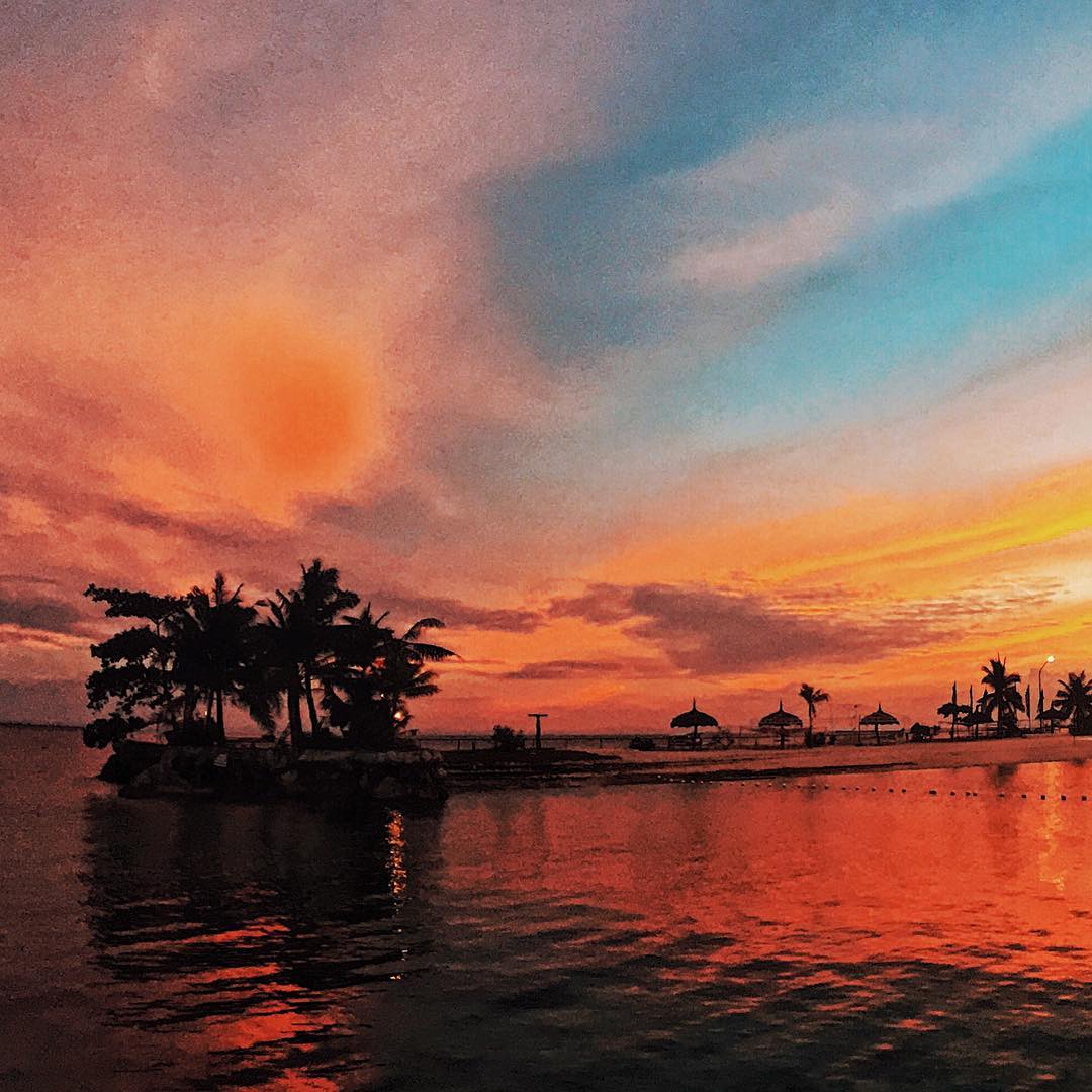  sunsets in the Philippines, sunset in Mactan Island