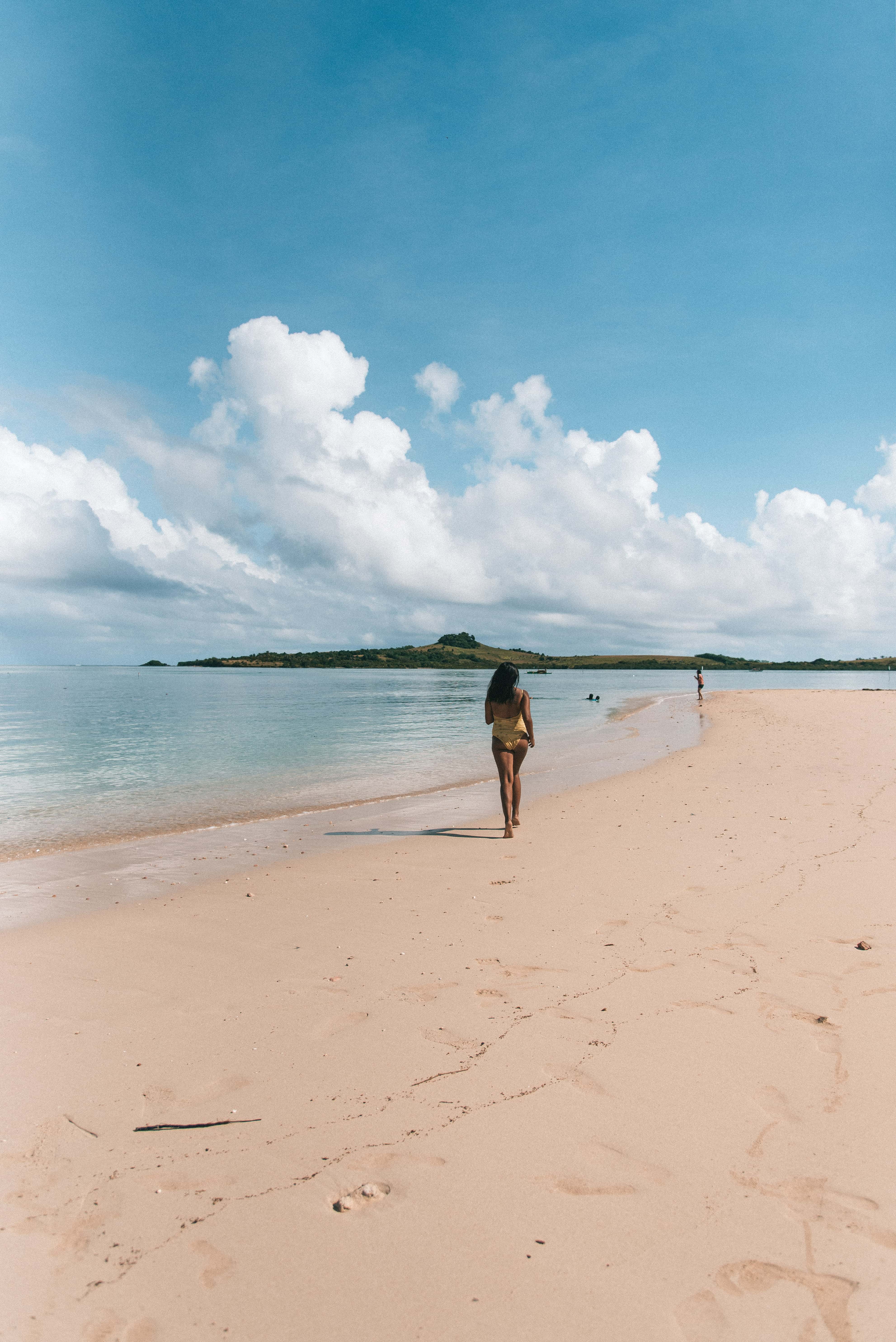 Caramoan tourist spots, Caramoan travel guide, Cotivas Beach, 