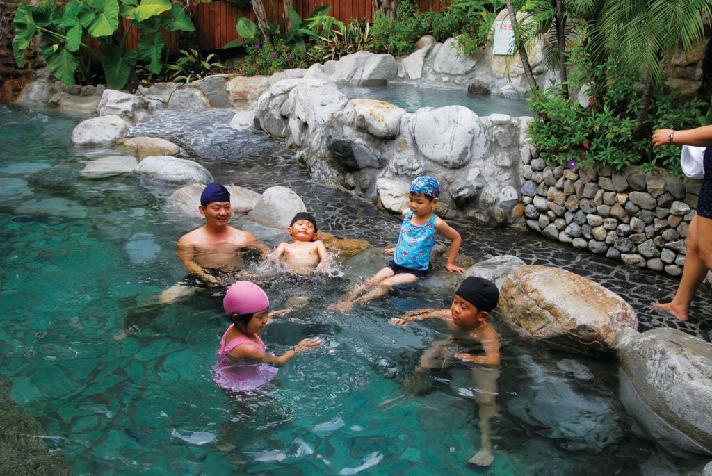 Dakeng Hot Spring