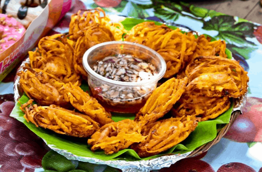 Street Food Philippines - 50 Best Filipino Street Food You Must Try 16 Filipino street food, Okoy