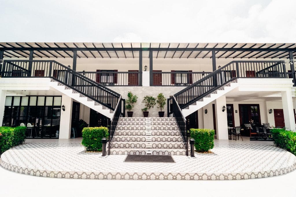 The Mansion