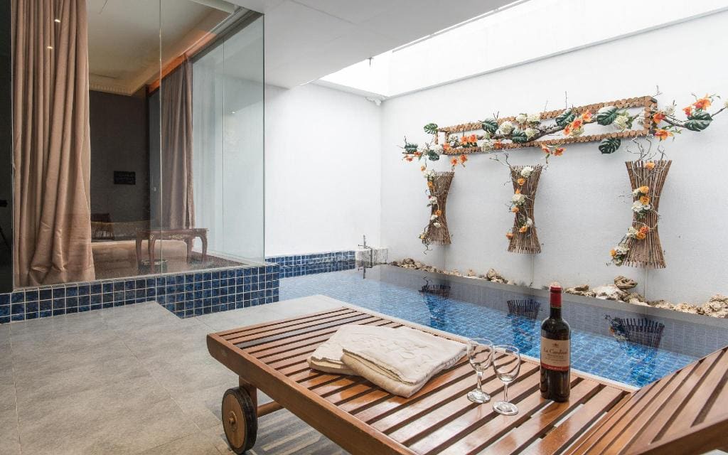 Where To Stay in Taichung - 15 Best Hotels in Taichung Taiwan 7 Enjoy City Motel, hotels in taichung, taichung hotels, where to stay in taichung, taichung hotles, cheap hotels in taichung, hotels in taichung taiwan