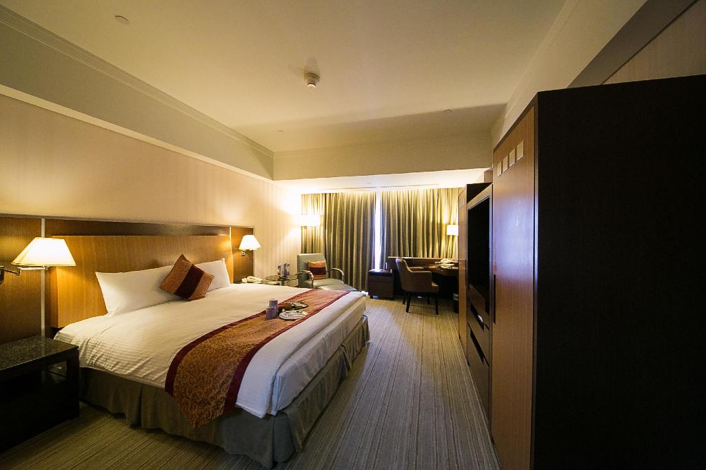Evergreen Plaza Hotel, tainan hotels, hotels in tainan, where to stay in tainan