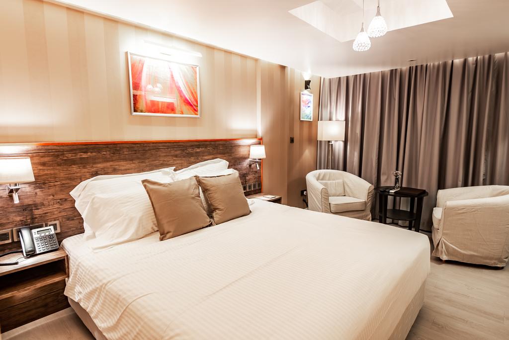 Male Hotels: 15 Best Hotels in Male (Near Male Airport) 6 Amina Residency