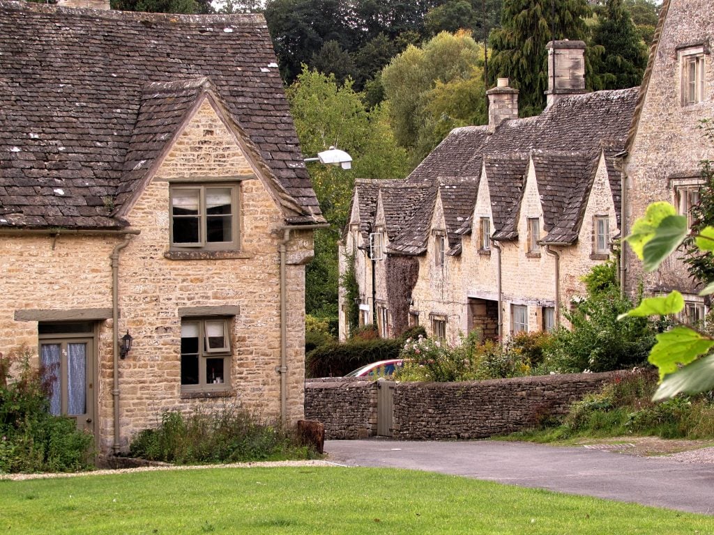 Cotswold Round