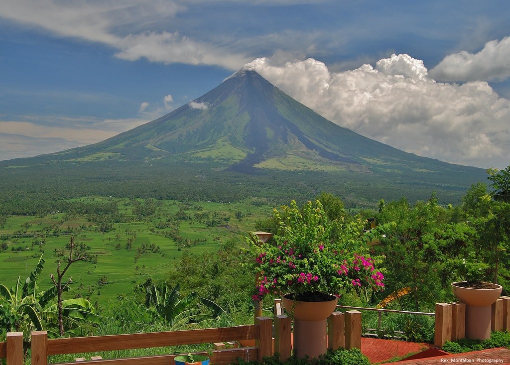 Lignon Hill Nature Park. 
albay tourist spots, things to do in albay