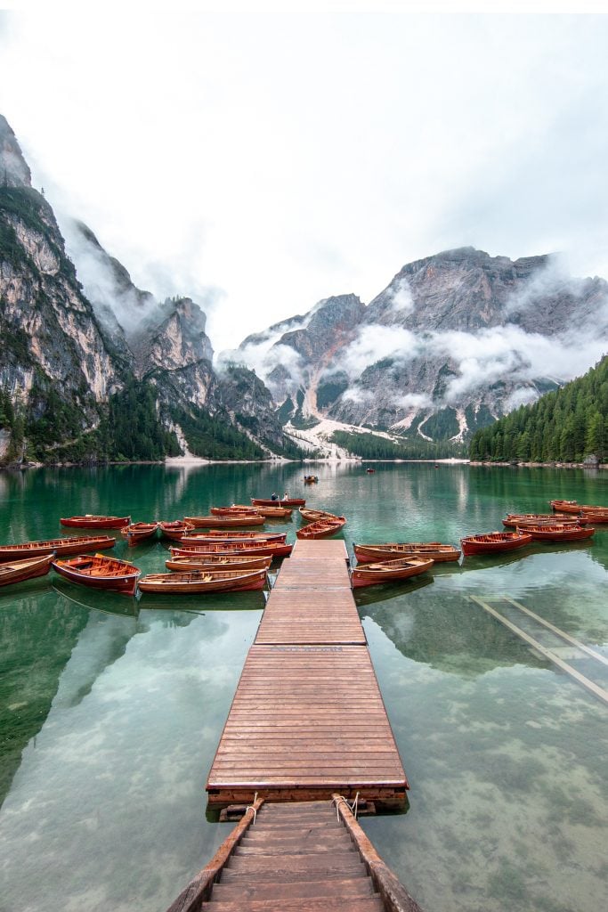 lago di braies dolomites, lago di braies, how to get to lago di braies, how to get to lago di braies from milan, lago di braies parking price, lago di braies parking, bolzano to lago di braies, milan to lago di braies lago di braies italy, lago di braies weather, venice to lago di braies 
