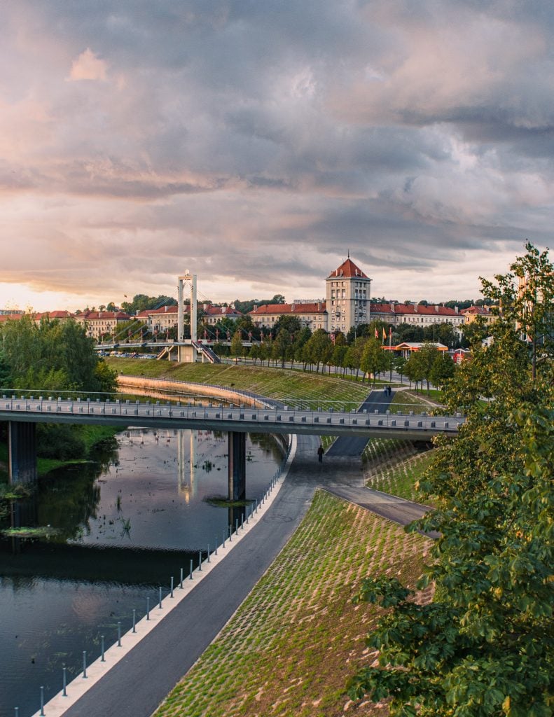Vilnius Airport Express to Kaunas, Bolt App Vilnius
