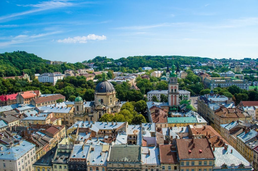 Lviv Danylo Halytskyi International Airport, lviv airport to city, lviv airport to city center, How To Get From Lviv Airport to City Center