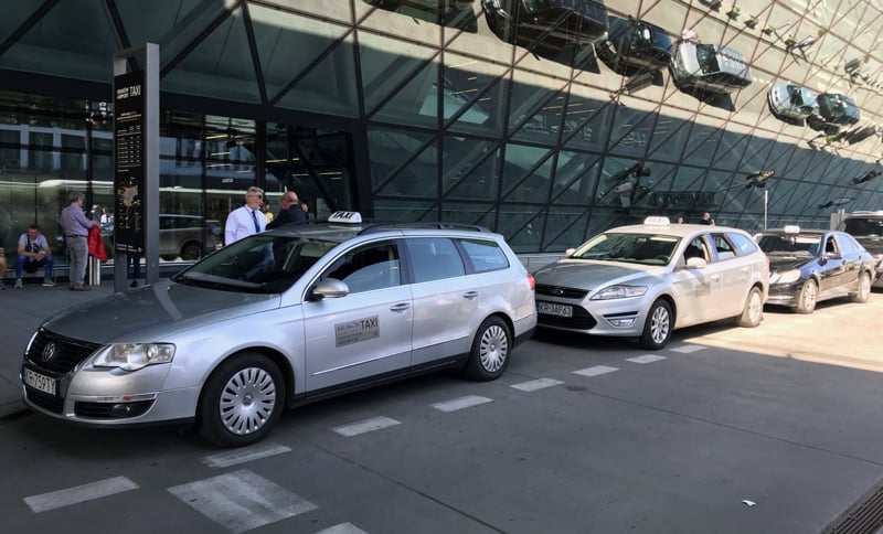 Taxi Krakow Airport, Kraków John Paul II International Airport , krakow airport to city, krakow airport to city center, airport transfers krakow, krakow airport bus, How To Get From Krakow Airport to City Center