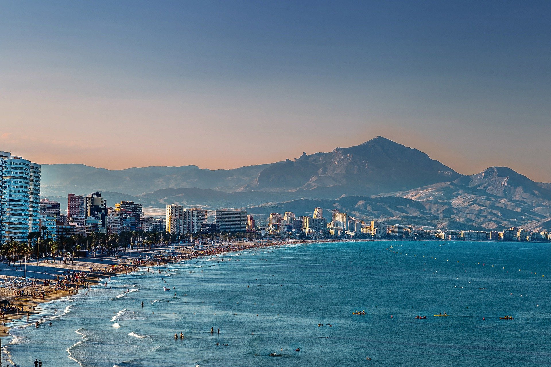 How we live on $2,100/month in Europe better than $5,500/month in California. Here's a full breakdown 6 Alicante 1