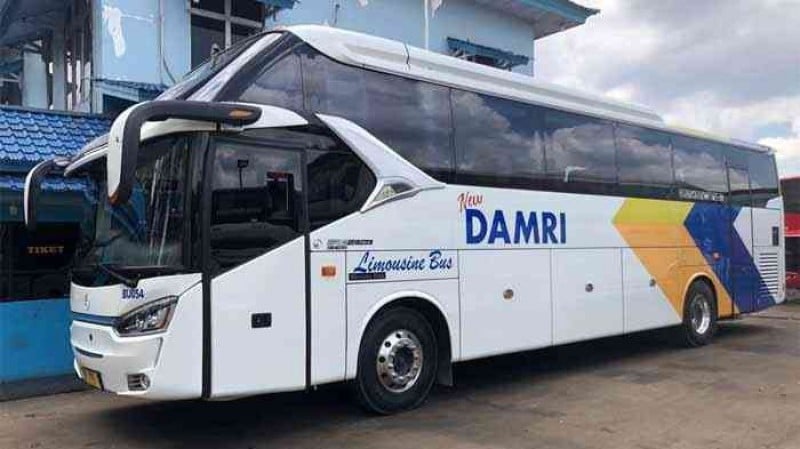 Damri Bus Yogyakarta Airport, How To Get From Yogyakarta Airport To City Center Best Way, cheapest way from Yogyakarta airport to Downtown, cheapest way from Yogyakarta airport to city, Yogyakarta airport to city center, Yogyakarta airport to Yogyakarta, Yogyakarta Bus Airport, bus from Yogyakarta airport to city center, taxi from Yogyakarta airport to city center, Uber from Yogyakarta airport to city, train from Yogyakarta airport to city center,
