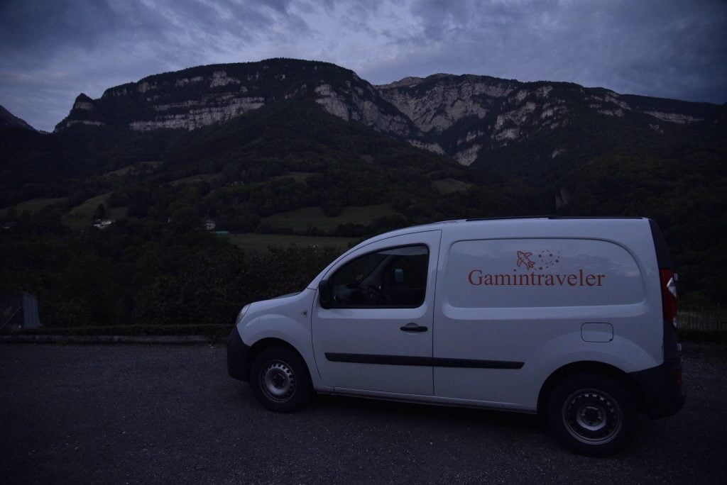 Parking your car in Switzerland, how to park in Switzerland