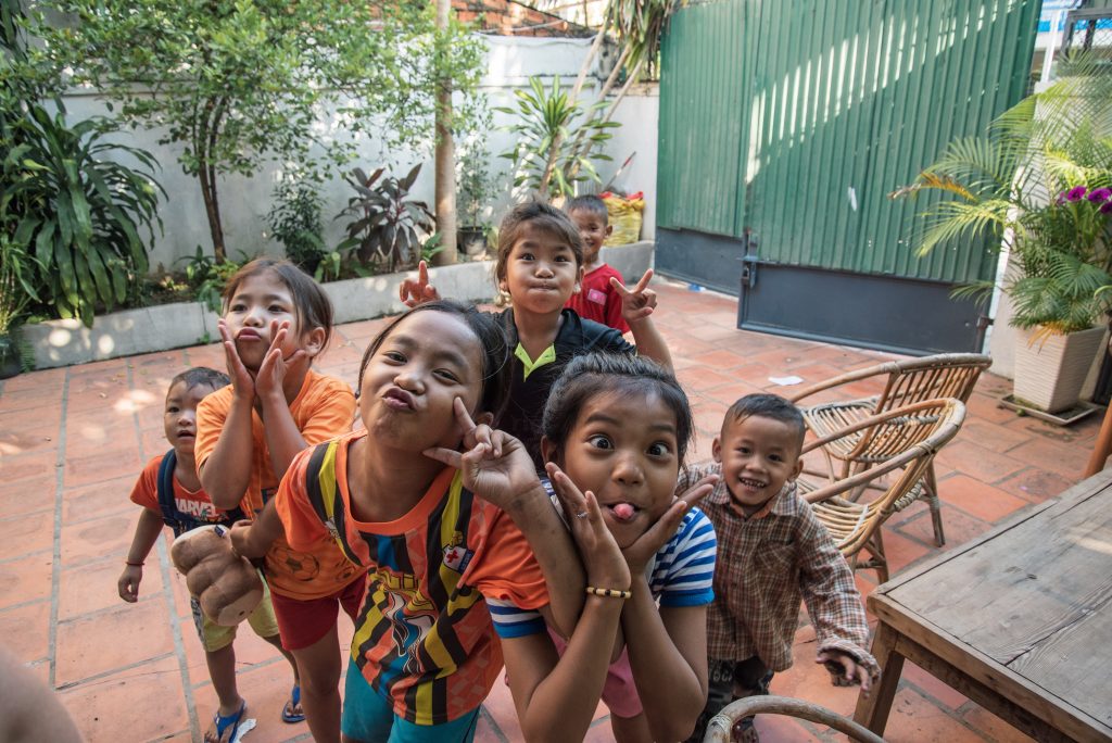 Cambodia travel tips, things to know before visiting Cambodia, facts about Cambodia, don't buy souvenirs from kids