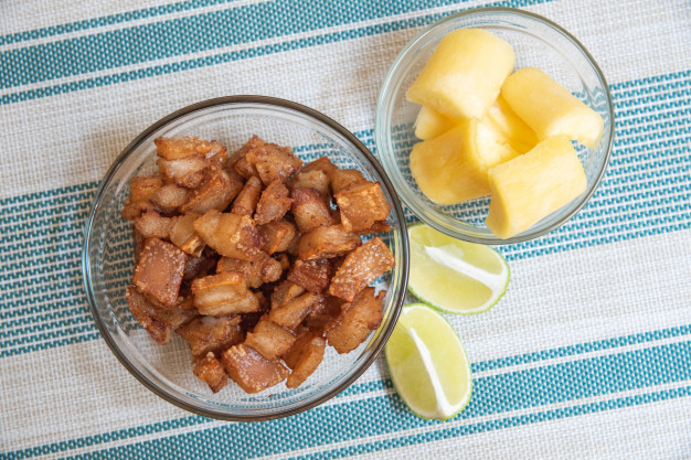Costa Rican food, food in Costa rica, costa rican dishes, Costa Rican cuisine, Chicharron