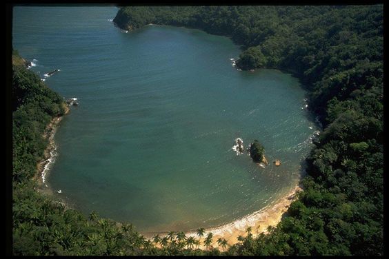 Honduras travel tips, things to know before visiting Honduras, facts about Honduras, Jeanette Kawas National Park