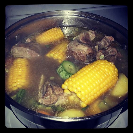 Costa Rican food, food in Costa rica, costa rican dishes, Costa Rican cuisine, Olla de Carne