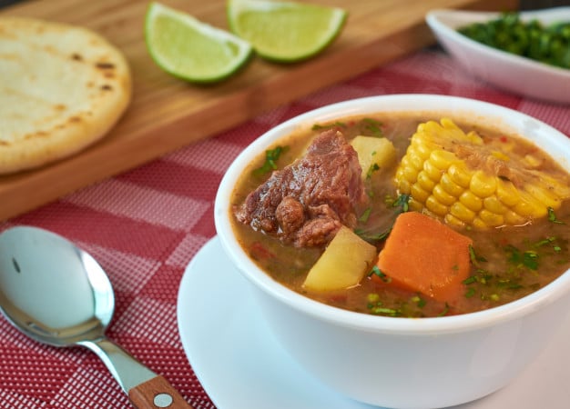 Sancocho, Panamanian Food, Panamanian cuisine, Traditional Panamanian Food, food in Panama, Panamanian dishes