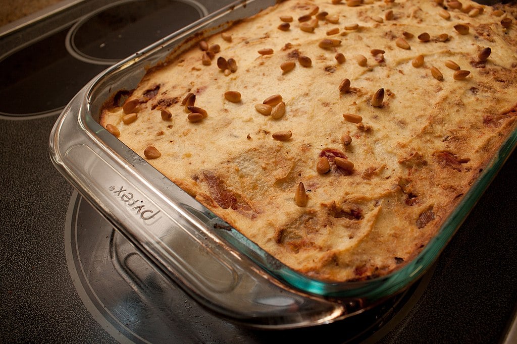 Best Egyptian Food - 57 Best Egyptian Dishes And Traditional Food in Egypt To Try 30 Moussaka, Greek Food, Greek Dishes, Greek cuisine, Food in Greece, traditional food in Greece, Greece desserts, Greece drinks
