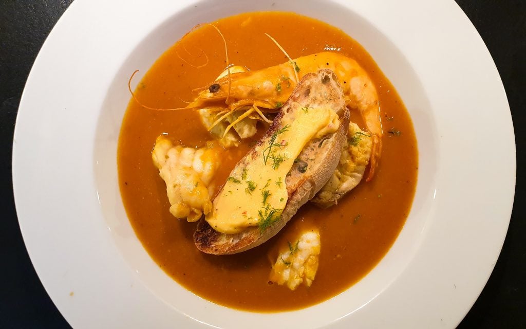 Bahamas Travel Tips, things to know before visiting Bahamas, facts about Bahamas, Bahamian Stew Fish