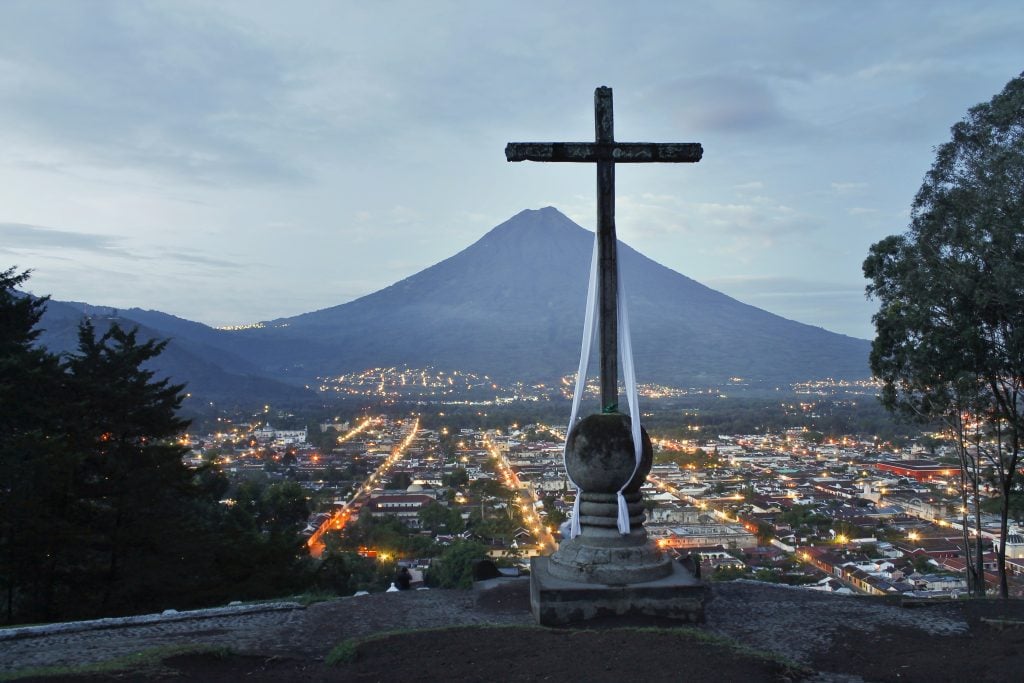 
most instagrammable places in Guatemala, instagrammable spots Guatemala, Cerro de la Cruz