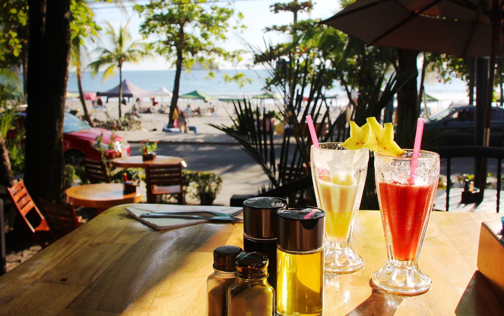 Costa Rican drinks, drinks in Costa Rica, Costa Rican Beverages, beers in Costa RicaPura Vida Cocktail